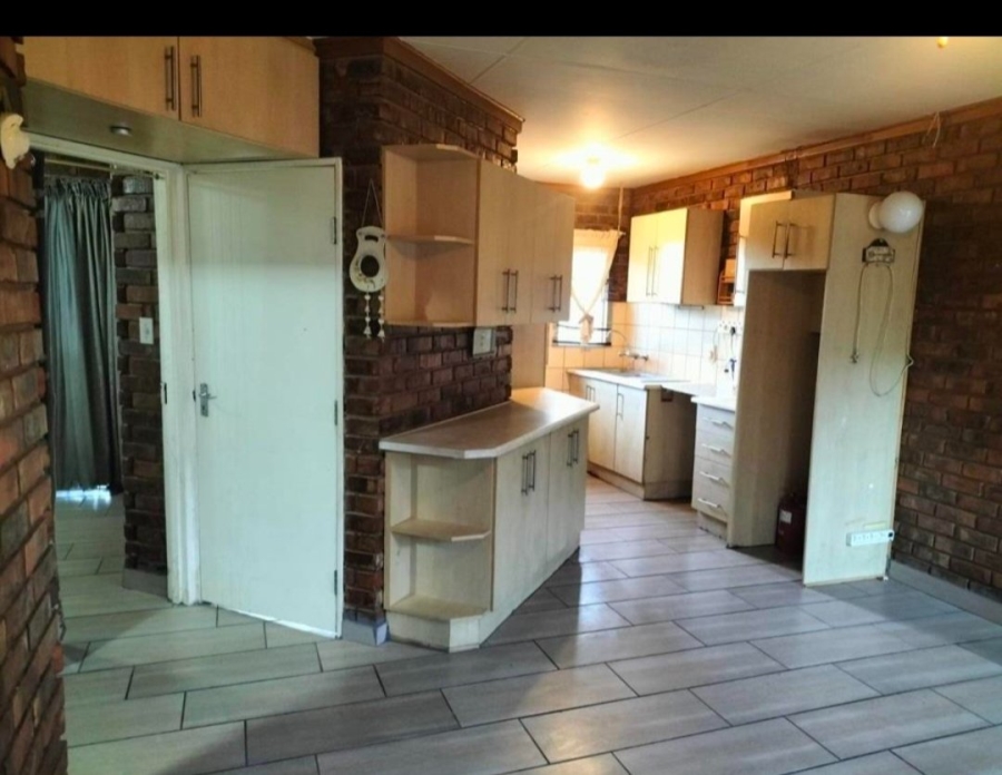 To Let 2 Bedroom Property for Rent in Uitsig Free State